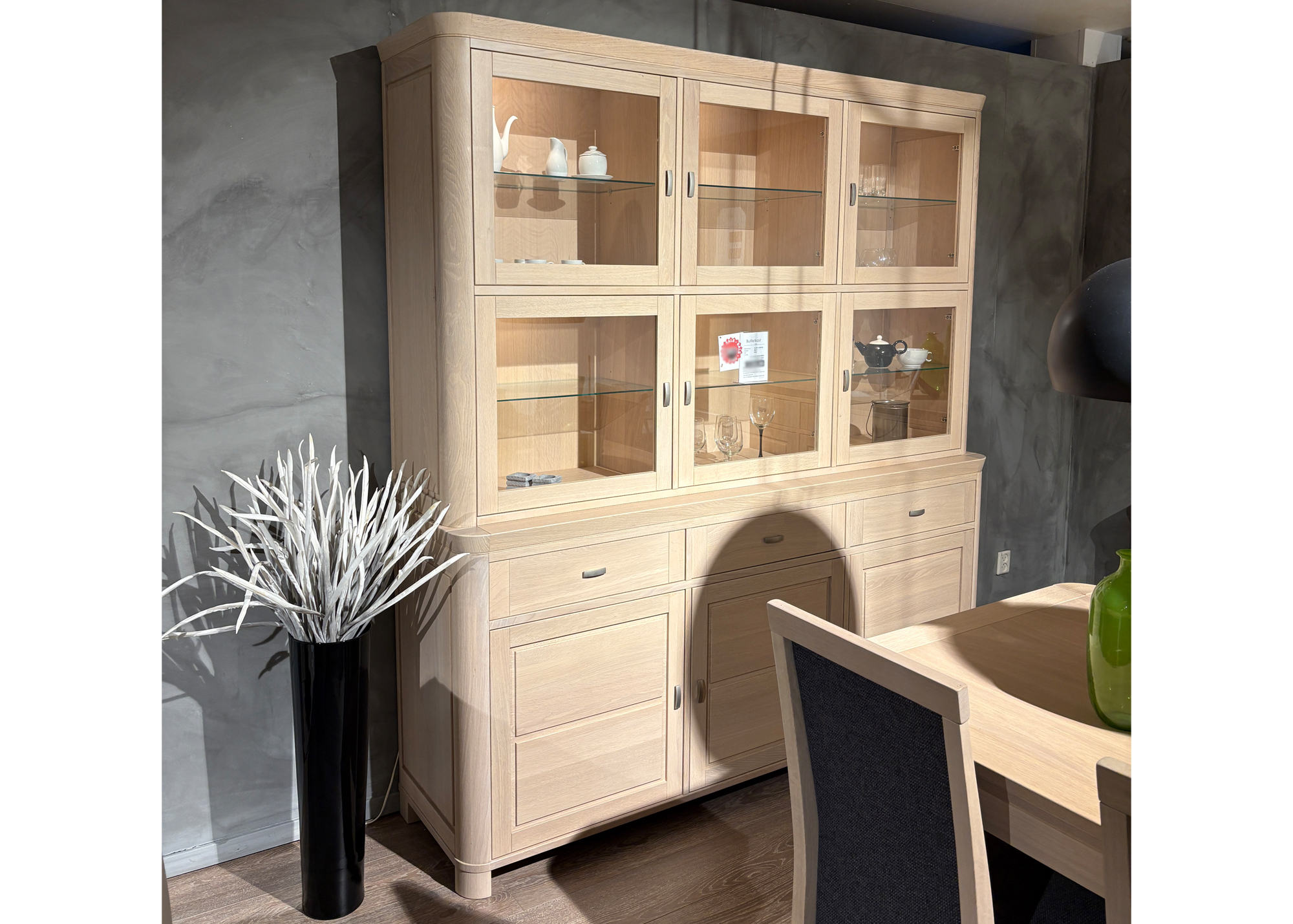 Faro buffetkast 3-drs eiken WWM + verlichting