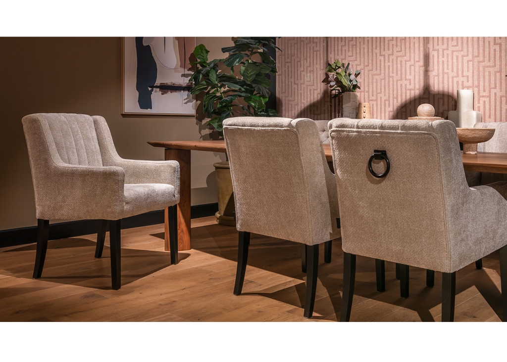dionne-eetstoel-urbansofa-verschillende-ruggen-stof-microleder-5