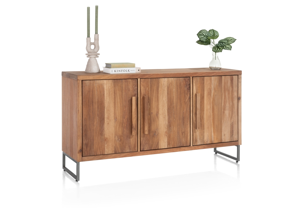 Everest dressoir 150, gemaakt in Mangifera fineer persp