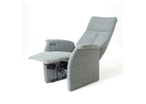 Feelz relaxfauteuil R06-A06 leverbaar in stof of leder in 5 maten - schuin-uit