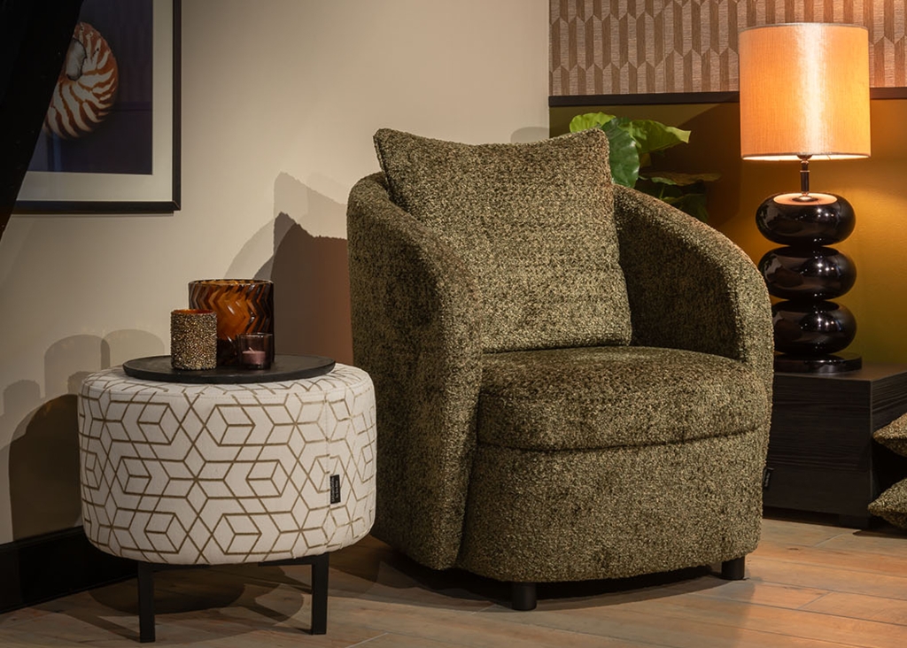 Liv fauteuil van UrbanSofa draai of vast in vele stoffen en microleders 5