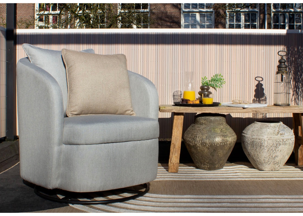 Venice outdoor fauteuil van UrbanSofa in Sunbrella stoffen 2