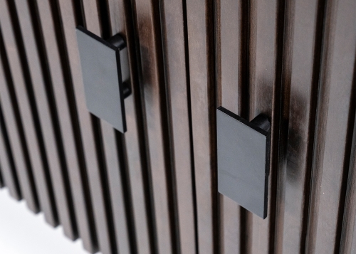 Remi 4-drs dressoir verkrijgbaar in bruin of zwart detail-2
