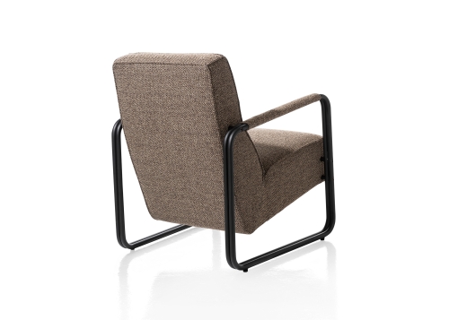 Barletta fauteuil zwart frame in stof of leer schuin achter