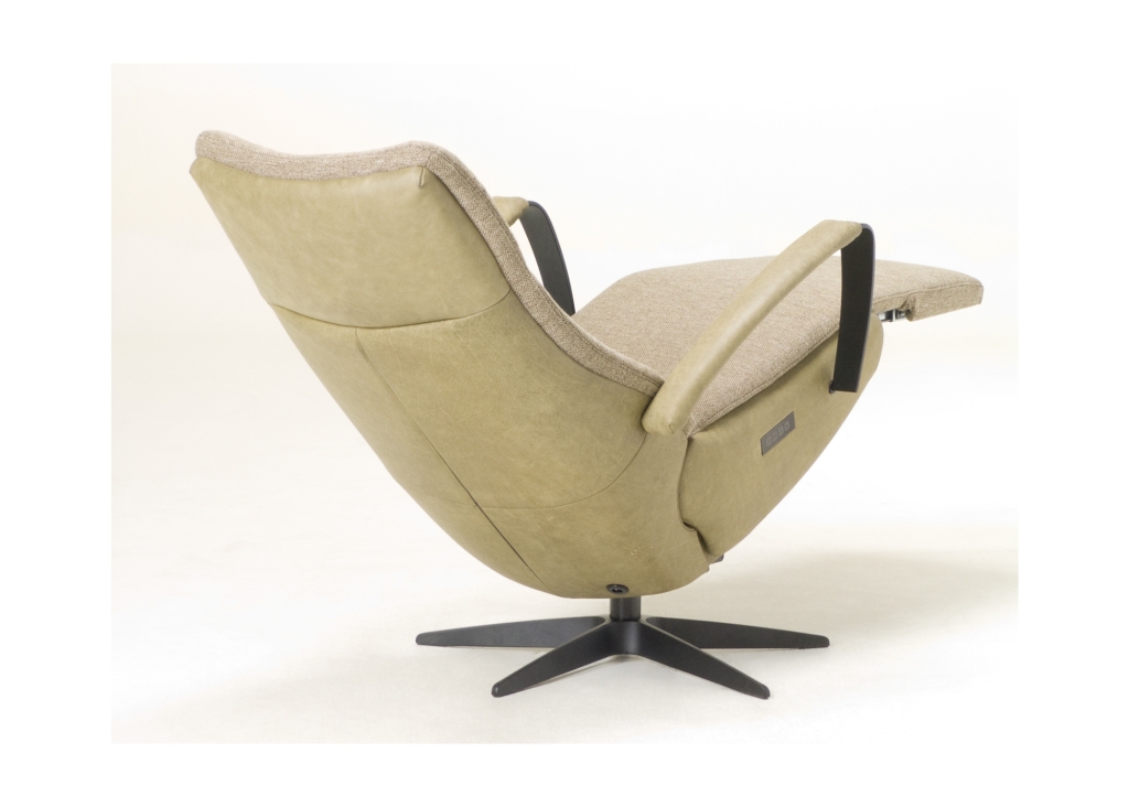 Twice relaxfauteuil TW170 schuin achter relax